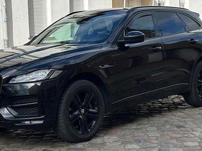 Usado Jaguar F-Pace Prestige 300 HP (220 kW) 2018 Preto SUV