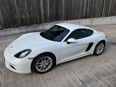 Porsche 718 Cayman