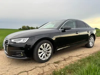 Używany Audi A4 Comfort 150 KM (110 kW) 2015 Czarny Sedan/Limuzyna