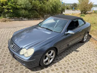 Gebraucht Mercedes CLK240 Avantgarde 170 PS (125 kW) 2003 Grau Cabrio
