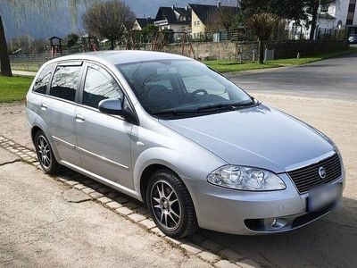 Gebraucht Fiat Croma Emotion 150 PS (110 kW) 2006 Silber Kombi