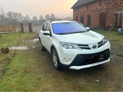 Gebraucht Toyota RAV4 150 PS (110 kW) 2015 Weiß SUV