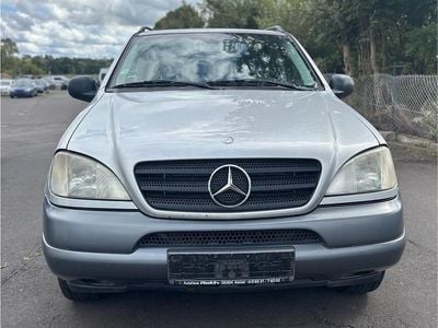 Mercedes ML270
