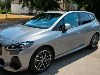 Gebraucht BMW 223 Active Tourer Sport Line 218 PS (160 kW) 2024 Grau Van / Kleinbus