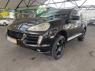 gebraucht Porsche Cayenne 3.0 Diesel Bj.2010,240 PS Innenraum sehr gut .