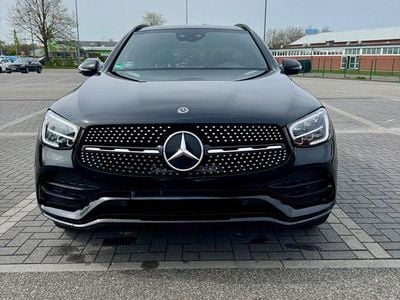 Second-hand Mercedes GLC400d 330 CP (242 kW) 2019 Negru SUV