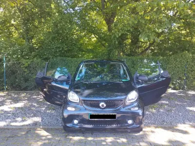 Gebraucht Smart ForTwo Coupé 71 PS (52 kW) 2016 Schwarz Coupé