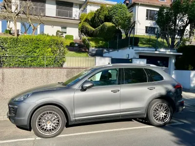 Second-hand Porsche Cayenne 262 CP (192 kW) 2016 Gri SUV