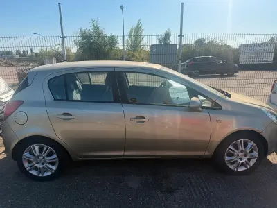 Gebraucht Opel Corsa 2009 Beige Kleinwagen