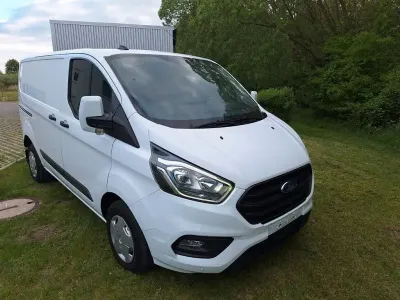Usata Ford Transit Custom 131 CV (96 kW) 2022 Bianco Monovolume