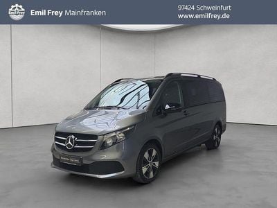 Grau Gebraucht 2023 Mercedes V220 Edition Van / Kleinbus | 44.499 € (Guter Preis)