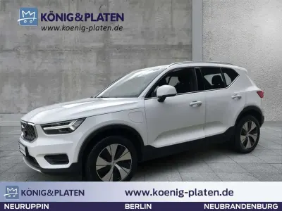 Gebraucht Volvo XC40 Inscription 211 PS (155 kW) 2022 Weiß SUV