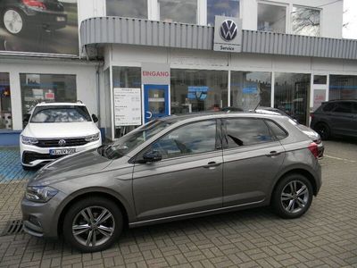 gebraucht VW Polo VI Active 1,0 TSI Navi,Rückfahrkamera