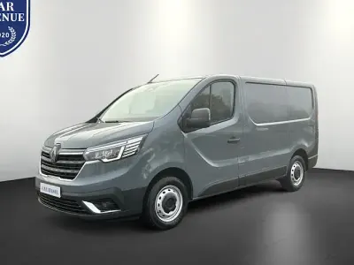 Begagnad Renault Trafic Komfort 131 HK (96 kW) 2025 Grå Minibuss