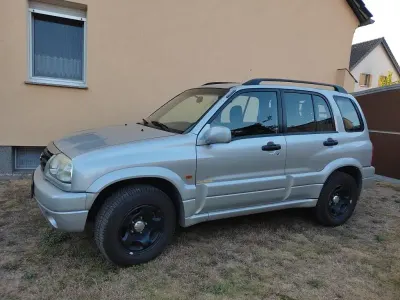 Gebraucht Suzuki Grand Vitara Comfort 128 PS (94 kW) 2003 Silber SUV