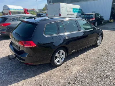 Gebraucht VW Golf VII Comfortline 150 PS (110 kW) 2014 Schwarz Kombi