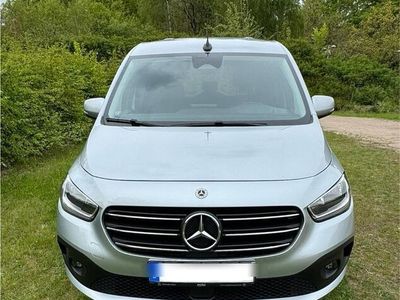 Mercedes T160