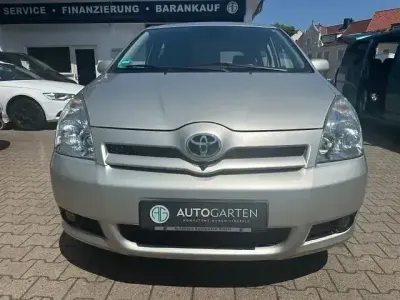 Gebraucht Toyota Corolla Executive 129 PS (94 kW) 2007 Silver (metallic) Kombi