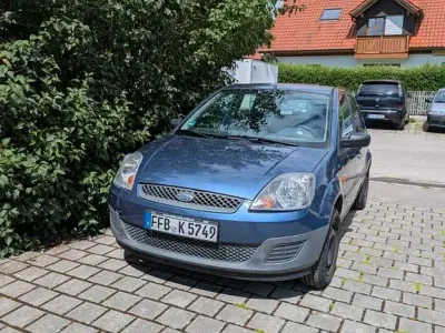 Gebraucht Ford Fiesta 60 PS (44 kW) 2006 Blau Kleinwagen