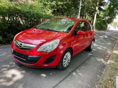 Gebraucht Opel Corsa 69 PS (50 kW) 2011 Rot Kleinwagen