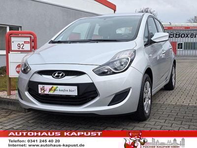 Gebraucht Hyundai ix20 90 PS (66 kW) 2012 Silber Kleinwagen