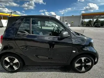 Gebraucht Smart ForTwo Electric Drive Passion 60 kW (82 PS) 2020 Schwarz Cabrio