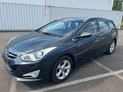 Gebraucht Hyundai i40 Edition 135 PS (99 kW) 2014 Grau Kombi