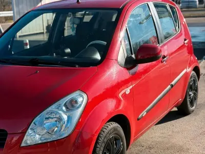 Gebraucht Suzuki Splash 70 PS (51 kW) 2009 Rot Kleinwagen