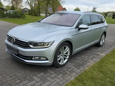 Gebraucht VW Passat Highline 239 PS (175 kW) 2019 Silber Kombi