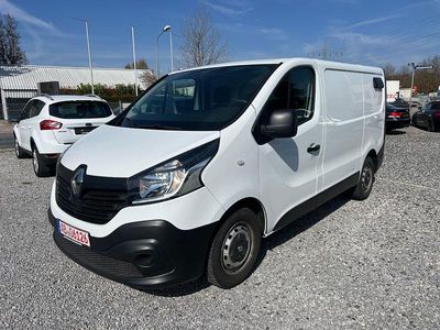 Gebraucht Renault Trafic 90 PS (66 kW) 2014 Weiß Van / Kleinbus