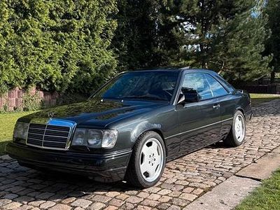 Gebraucht Mercedes 300 220 PS (161 kW) 1992 Schwarz Coupé