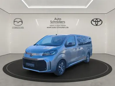 Gebraucht Toyota Proace Verso Team 177 PS (130 kW) 2024 Silber Kombi