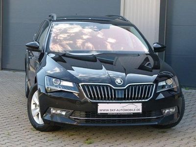 Gebraucht Skoda Superb 132 PS (97 kW) 2018 Schwarzmagic perleffekt Kombi