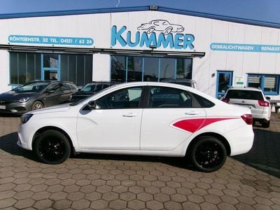 Gebraucht Lada Vesta 106 PS (77 kW) 2019 Weiß Limousine