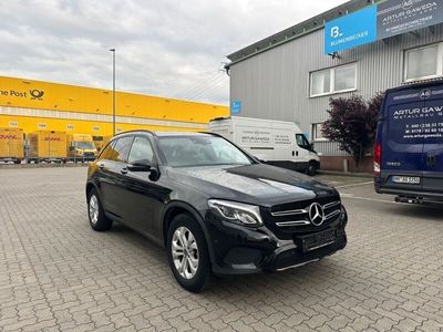 Mercedes GLC220