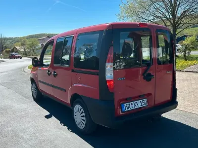 Brugt Fiat Doblò 101 HK (74 kW) 2003 Rød MPV