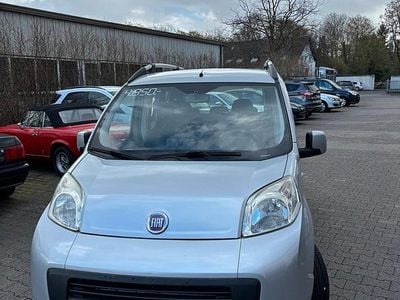 Gebraucht Fiat Qubo Trekking 88 PS (64 kW) 2012 Silber Van / Kleinbus