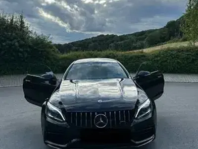Gebraucht Mercedes C63 AMG AMG 476 PS (350 kW) 2022 Schwarz