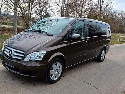 Gebraucht Mercedes Viano 163 PS (119 kW) 2012 Braun Van / Kleinbus
