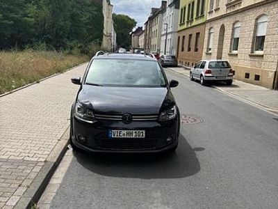 VW Touran Cross