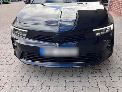Schwarz Gebraucht 2022 Opel Astra GS Line Limousine | 18.500 € (Guter Preis)