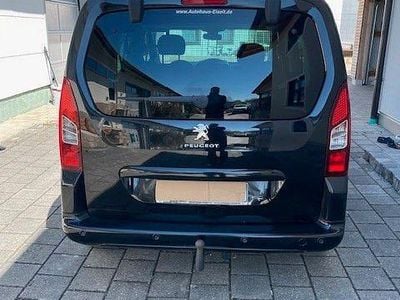 Usata Peugeot Partner Tepee Allure 114 CV (83 kW) 2012 Nero Monovolume
