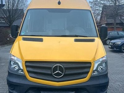 Używany Mercedes Sprinter 142 KM (104 kW) 2018 Żółty Van