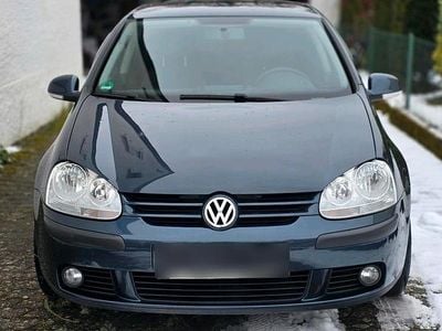 Gebraucht VW Golf V 102 PS (75 kW) 2006 Blau Kleinwagen