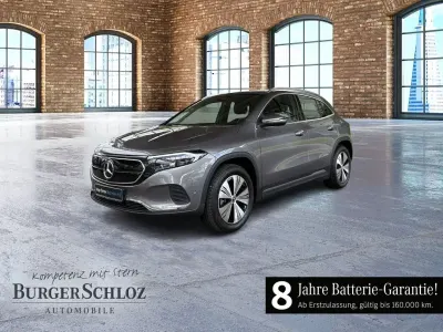 Gebraucht Mercedes EQA250 Progressive 139 kW (190 PS) 2023 Mountaingrau metallic SUV