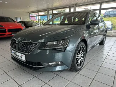 Gebraucht Skoda Superb Style 272 PS (200 kW) 2019 Grau Kombi