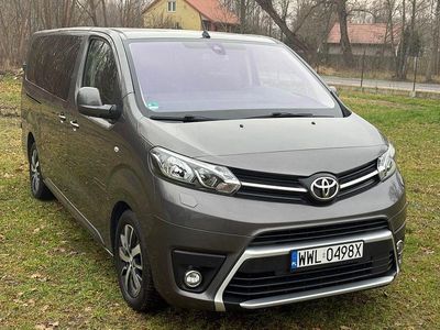 Gebraucht Toyota Proace Verso Comfort 144 PS (105 kW) 2022 Grau Kombi