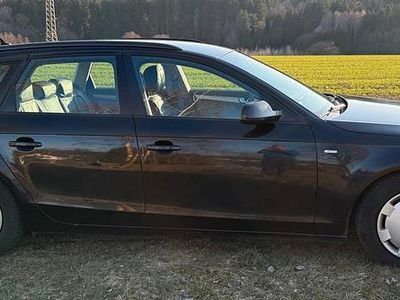 Gebraucht Audi A4 140 PS (102 kW) 2011 Schwarz Kombi
