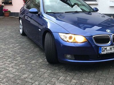 BMW 325