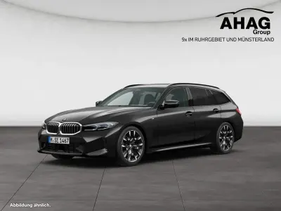 Gebraucht BMW 320 M Sport 190 PS (139 kW) 2025 Black sapphire Kombi